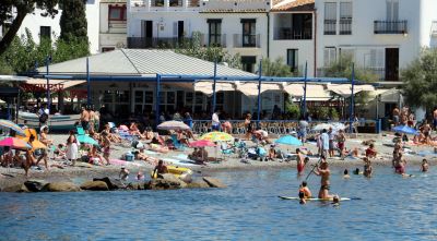 La família de la nena atacada per un senglar a Cadaqués estudia denunciar l’Ajuntament