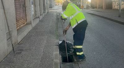 Girona ja ha netejat més de 7.800 embornals i 4,7 quilòmetres de reixes aquest 2026