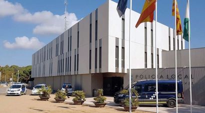 La comissaria de la Policia Local de Lloret tanca una nit per falta d’agents