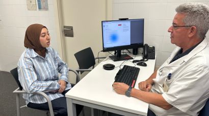 El CAP de Salt empra reconeixement de veu amb IA per fer els informes de la història clínica