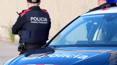 Dos detinguts a Lloret per una onada de robatoris violents i extorsions al centre