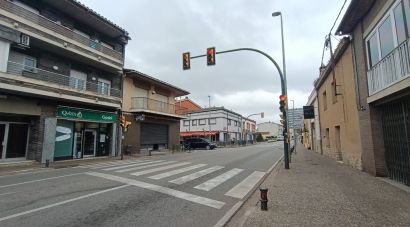 Quart suspèn durant un any les llicències de comerç al detall a la carretera de Girona