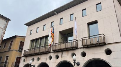 L'alcalde de Sant Joan de les Abadesses condemna les dues agressions sexuals i crida a la calma