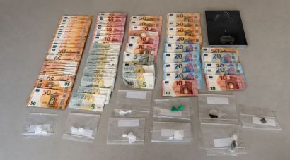 Quatre detinguts en una operació policial contra el tràfic de drogues en un bar de Blanes