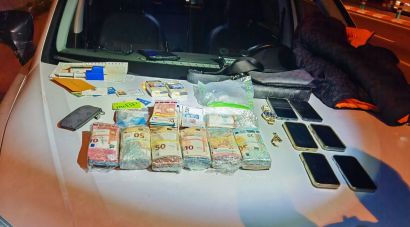 Un detingut a Fogars que portava 59.345 euros, cocaïna, marihuana i haixix al cotxe