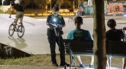 Les denúncies per incivisme es disparen un 120% a Platja d'Aro i cauen els robatoris