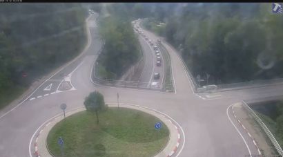 Retencions quilomètriques a l'N-260 al Ripollès per l'operació tornada