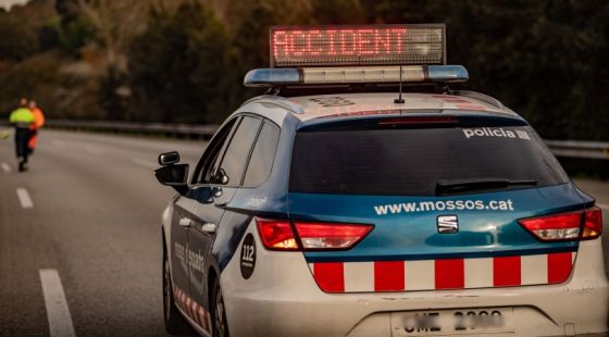 Mor un home atropellat per un camió a l’AP-7 a Aiguaviva