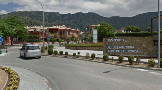 Un gos en mata un altre a Palau-saverdera i l'Ajuntament demana el decomís de l'animal