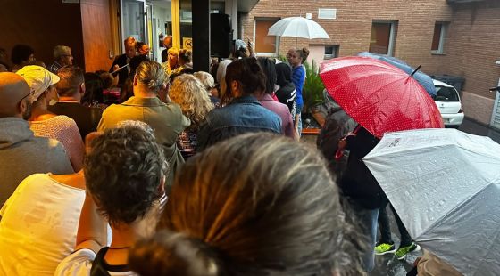 Vidreres es concentra per dir ''prou'' a la violència masclista