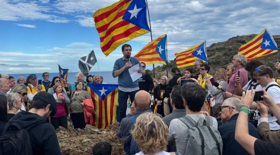Toni Comín arriba a Portbou després de nou anys d'exili
