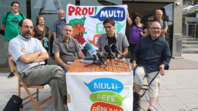 Els quatre voluntaris d'Olot imputats per participar en el Multireferèndum © ACN