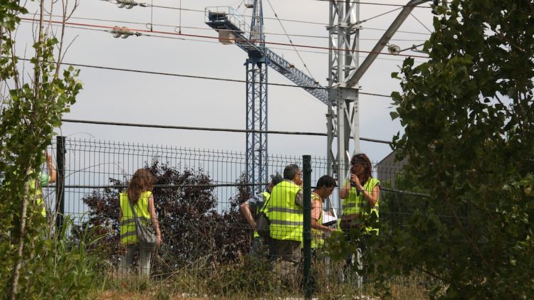 Aquest migdia investigadors revisaven sobre el terreny què ha pogut provocar la mort de l'home © ACN