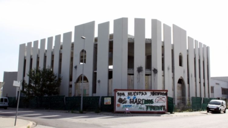 Les obres de la mesquita han patit diversos entrebancs © ACN