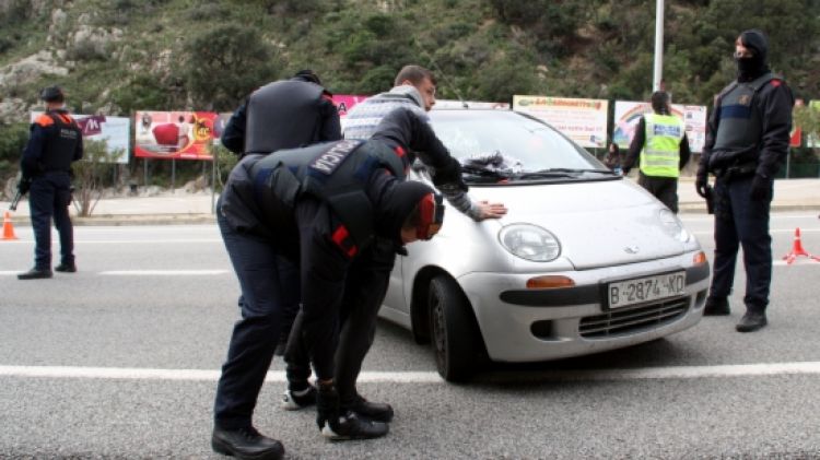 Macrooperatiu dels Mossos d'Esquadra a la frontera (arxiu) © ACN