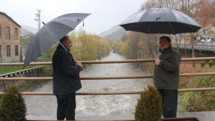 El riu Freser al seu pas per Campdevànol en una imatge d'ariu