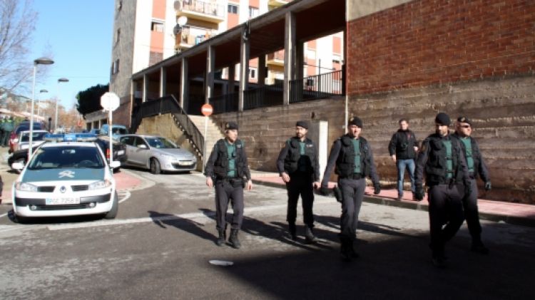 Agents de la Guàrdia Civil al Sot dels Canyers, a Sant Feliu de Guíxols © ACN