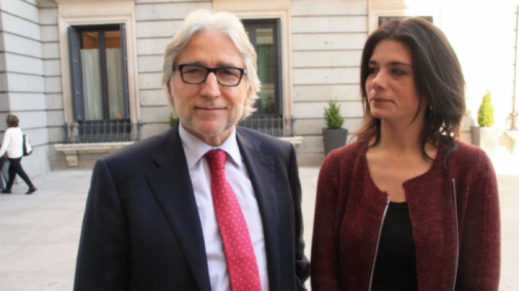 El portaveu adjunt de CiU Josep Sánchez-Llibre i la diputada i portaveu d'UDC Montserrat Surroca © ACN