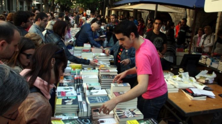 La Rambla de Girona, plena des de primera hora del matí © ACN