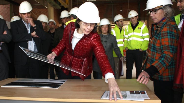 Montserrat Tura en una visita d'obres a la presó del Puig de les Basses © M. Estarriola