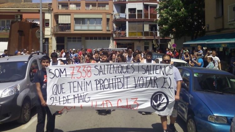 Un instant durant la manifestació-cercavila © ACN