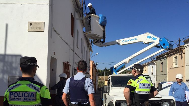 Un instant durant el nou control que s'ha fet aquest matí al barri del Culubret