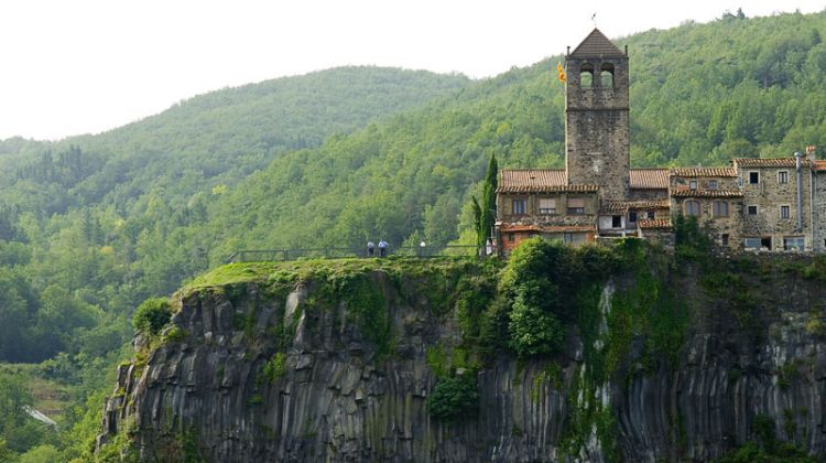 La cinglera de Castellfollit de la Roca en una imatge d'arxiu © Ferran Cerdans