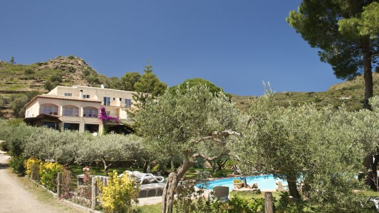 Exterior de l'Hotel Cala Jóncols