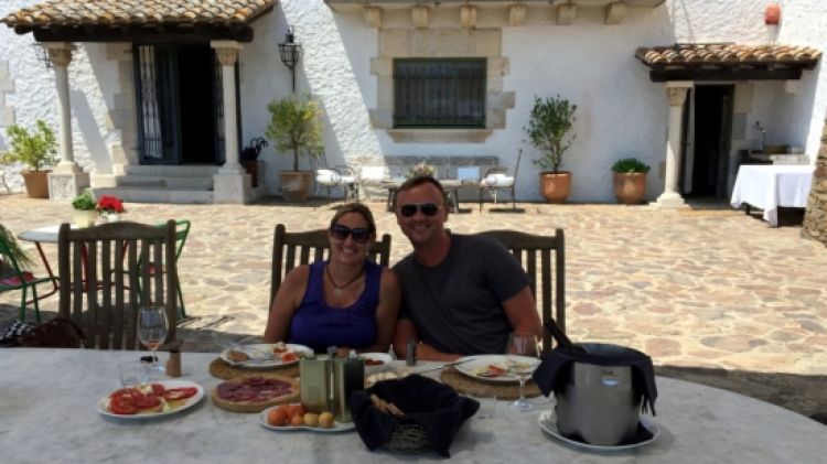 Eric i Amber Hoffman, del portal d'aventures gastronòmiques 'With Husband in Tow' © ACN