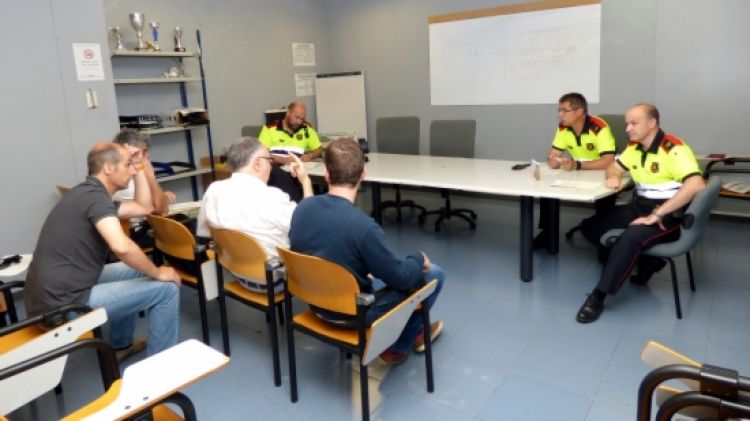 Els mossos primer contacten amb els venedors perquè siguin ells els que ofereixin els cursos de mobilitat © ACN