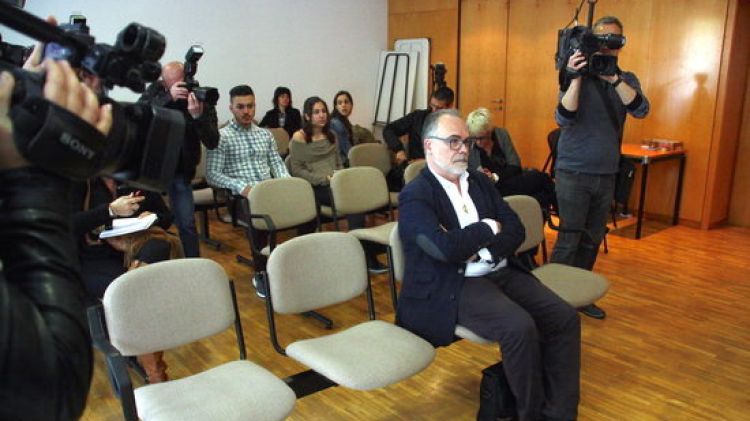 L'expresident de la Diputació, Jaume Torramadé, assegut al banc dels acusats aquest matí © ACN