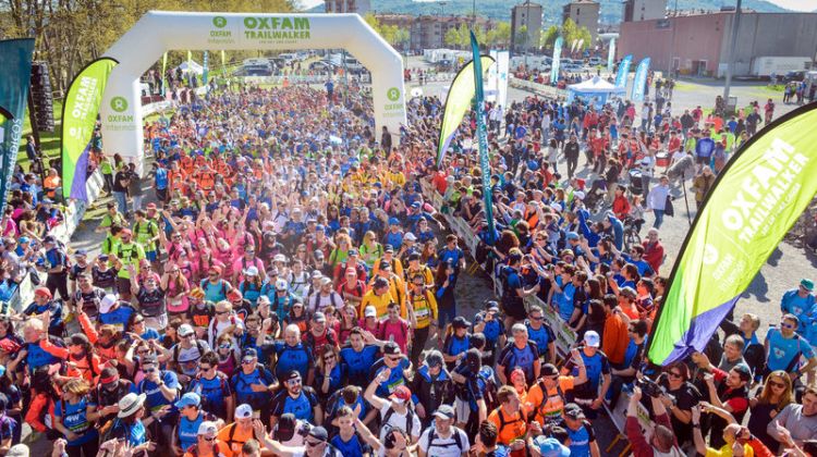 Tret de sortida de la 6a 'Trailwalker' d'Intermón Oxfam