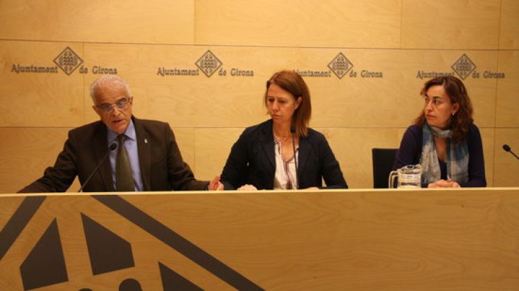 D'esquerra a dreta; Eduard Berloso, Marta Madrenas i Sílvia Paneque © ACN