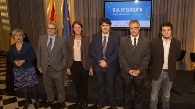 Els representants de les institucions i entitats que han participat de la commemoració © Aj. de Girona