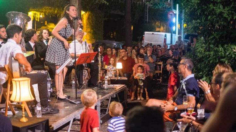 Els Sunset Rhythm Kings a l'escenari del Cicle de Jazz a la Fresca l'any passat
