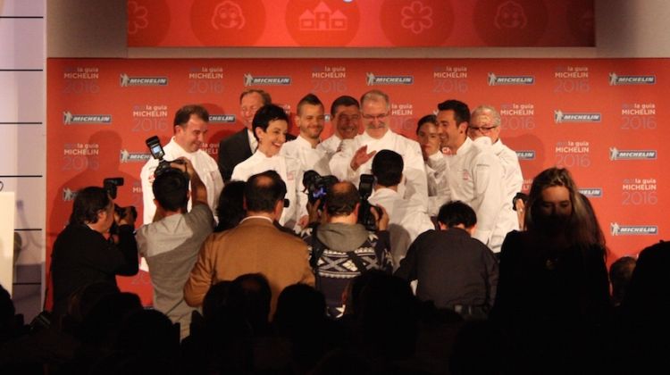 Els xef dels vuit restaurants amb tres estrelles Michelin © ACN