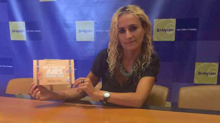 La regidora de Turisme de Banyoles, Joana Vilà, aquest matí