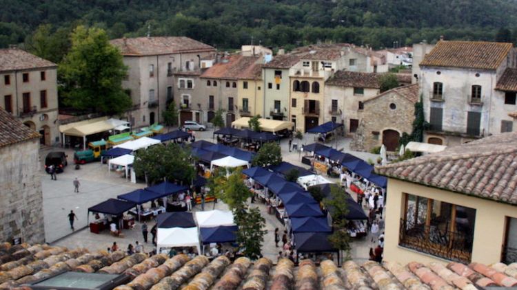 El Prat de Sant Pere ple d'expositors © ACN