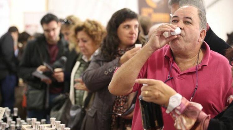 Un instant de la Festa de la Ratafia © Xavi Amat