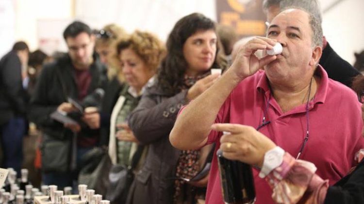 Visitants a la Fira de la Ratafia de l'edició del 2016