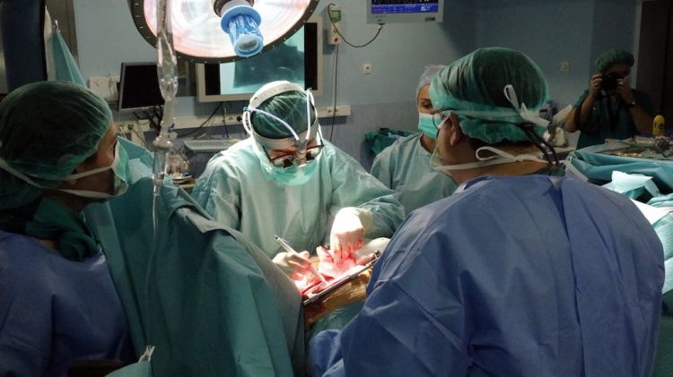 Una operació de cor a l'hospital Trueta de Girona © ACN