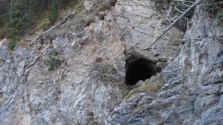 L'entrada de la mina Zaragoza de Queralbs (Ripollès) © ACN