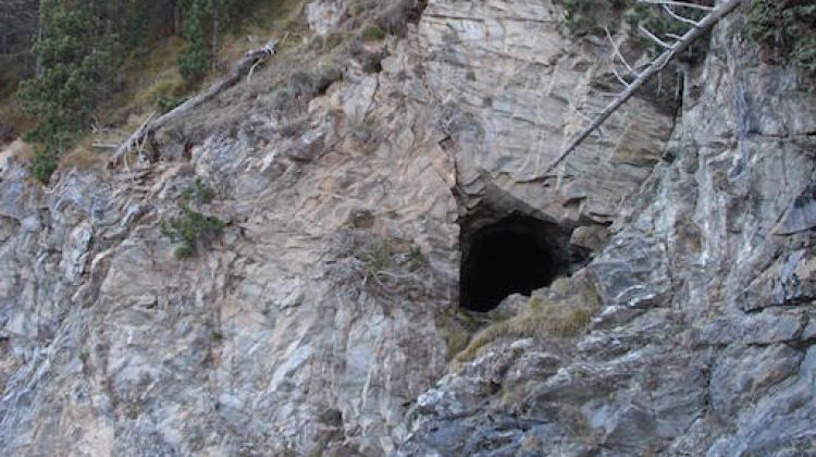 L'entrada de la mina Zaragoza de Queralbs (Ripollès) © ACN