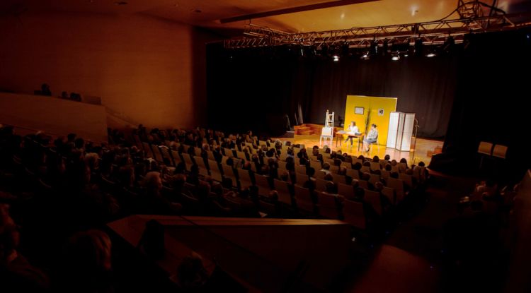 Interior de l'auditori municipal de Santa Coloma de Farners. David Rueda