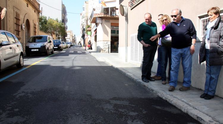 L'home va morir davant del número 42 del carrer Pere III de Figueres (arxiu). ACN
