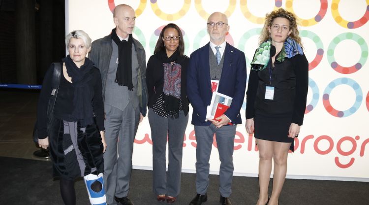 D'esquerra a dreta els representants de Ljubljana, San Francisco, Imola i Milà al Waste in Progress. ACN