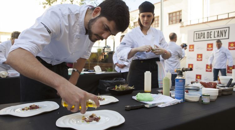 Dos concursants participant a la semifinal d'enguany