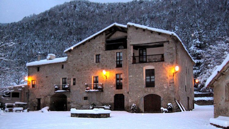 Un hotel rural del Pirineu gironí (arxiu)