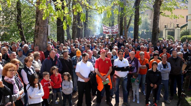 La concentració en suport dels caçadors a Camprodon. ACN