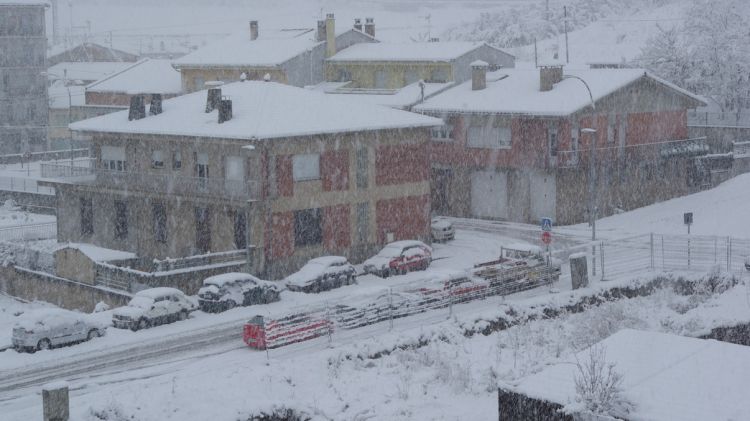 La ciutat d'Olot podria tornar a quedar blanca (arxiu)